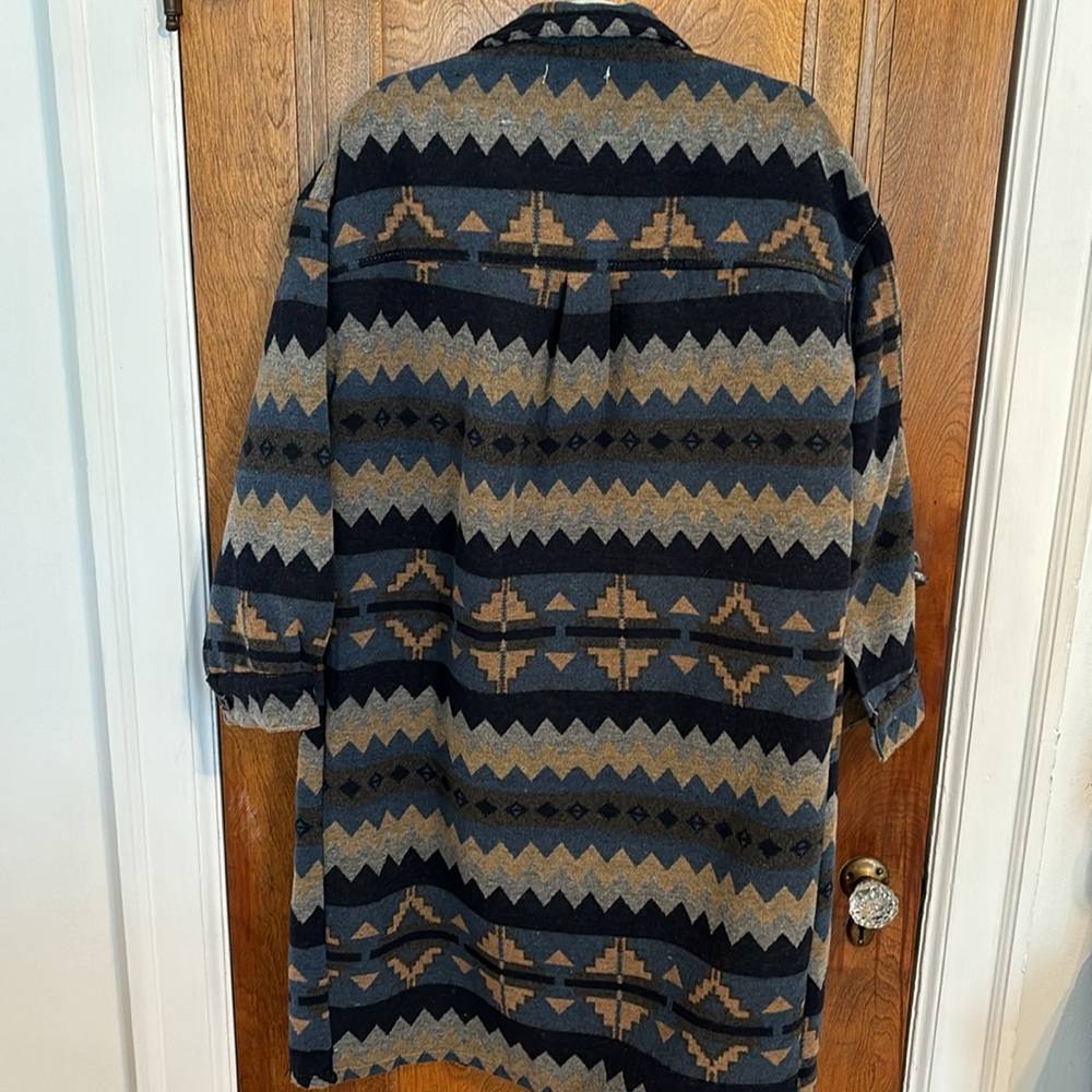 Long Shacket - image 4